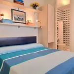 Antares - Piazza Fontana -